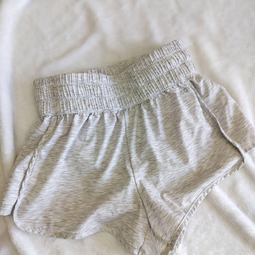 DSG Women's Light Gray Athletic Shorts